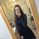 Thumbnail for Robe bleue en dentelle