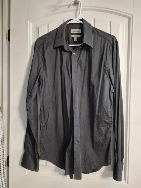 Featured image for Chemise grise coupe ajustée