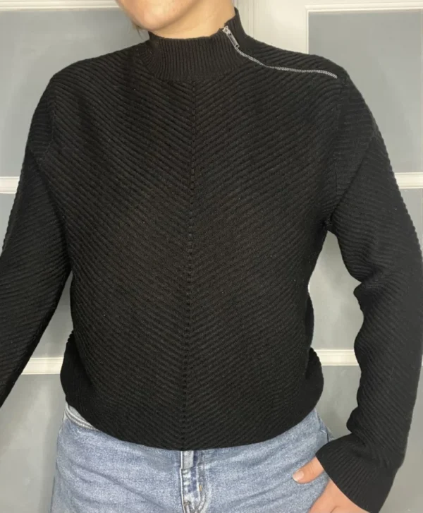 Featured image for Karl Lagarfeld black jumper size L