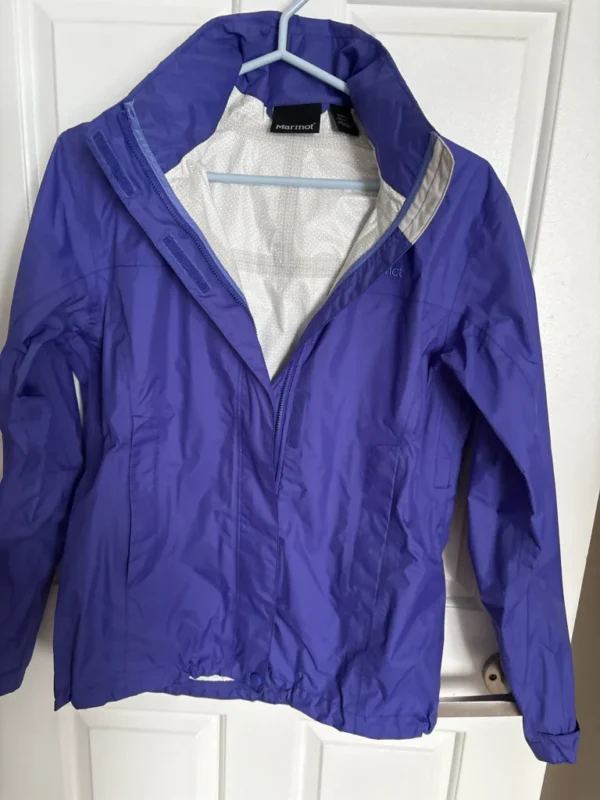 Featured image for Manteau mi saison imperméable MARMOT