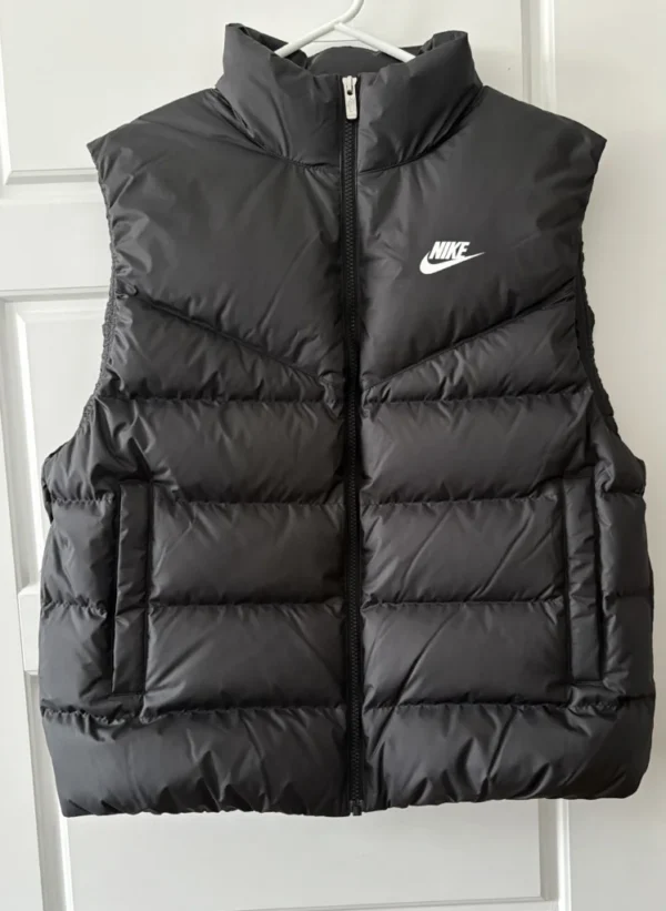 Featured image for Nike woman puffer vest
