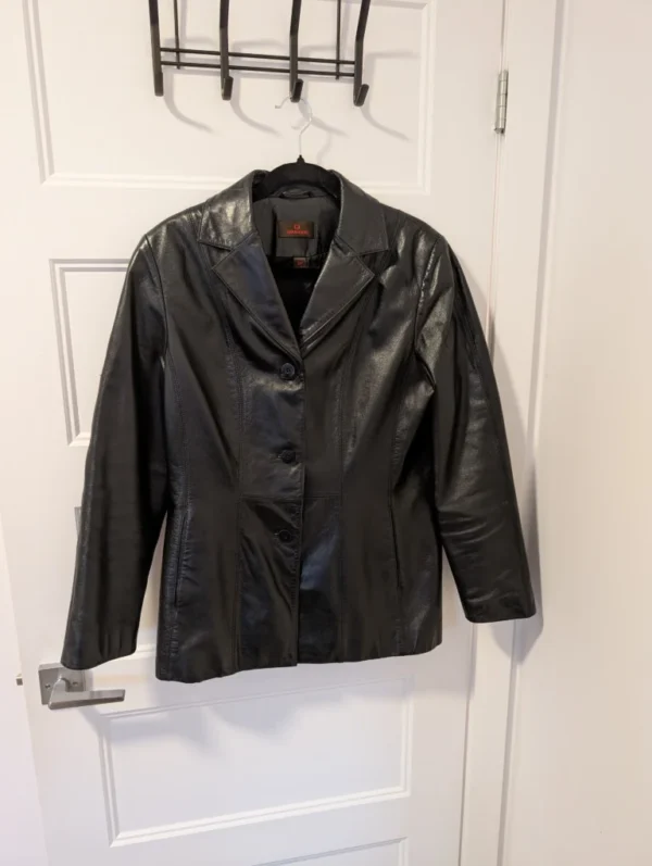 Featured image for Danier/Manteau en Cuir Sz S