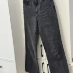 Featured thumbnail for Farrah jeans by Denim Forum (Aritzia)