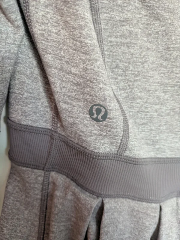 Image for Veste de sport Lululemon grandeur 6 peplum gris