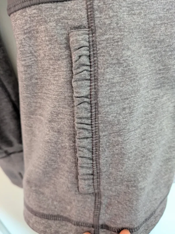 Image for Veste de sport Lululemon grandeur 6 peplum gris