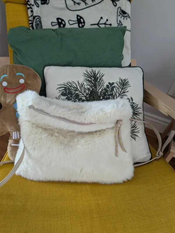 Featured image for Faux fur bag