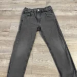 Featured thumbnail for 4-5 ans -Jeans Kaki Zara