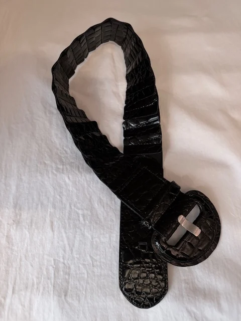 Image for Black elastic belt, faux patent leather