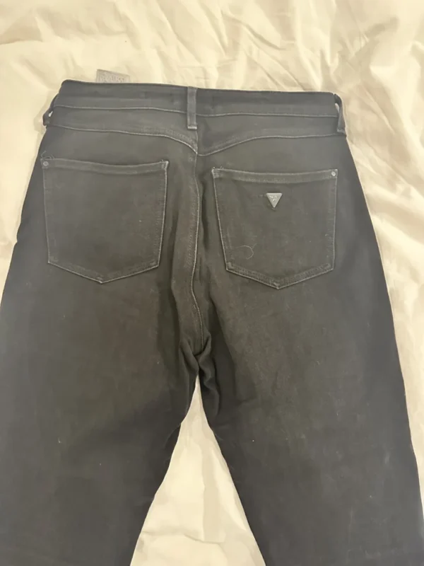 Featured image for Jeans guess noir