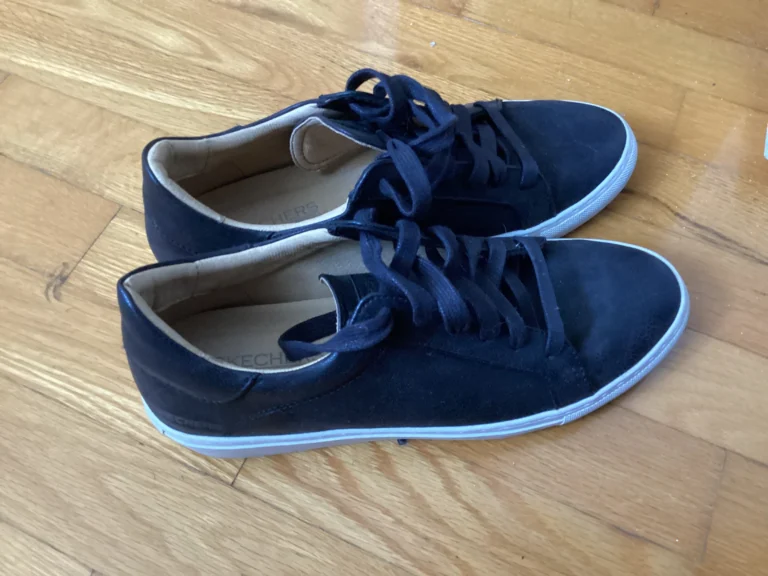 Image for Skechers portés une seule fois.