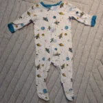 Featured thumbnail for Pyjama 1 pièce 6-12 mois