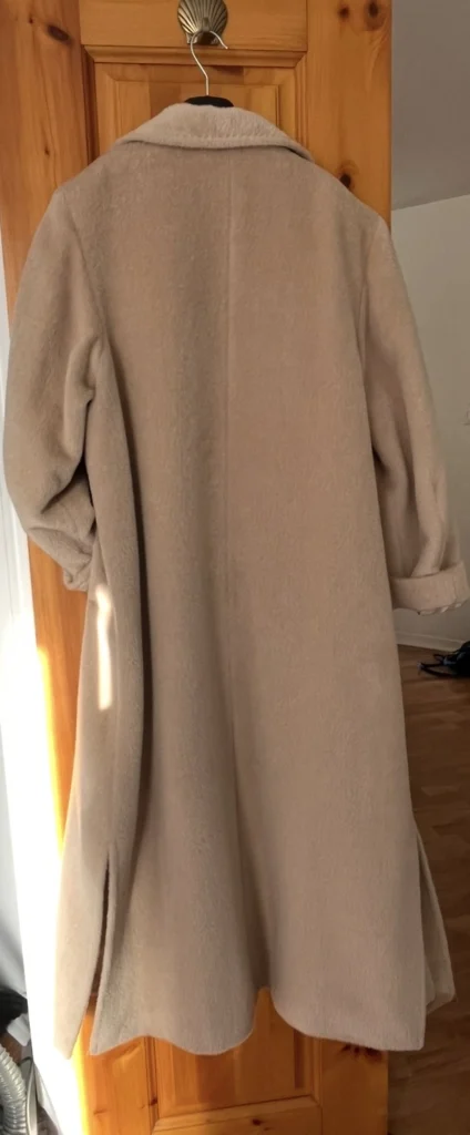 Image for Cinzia Rocca coat