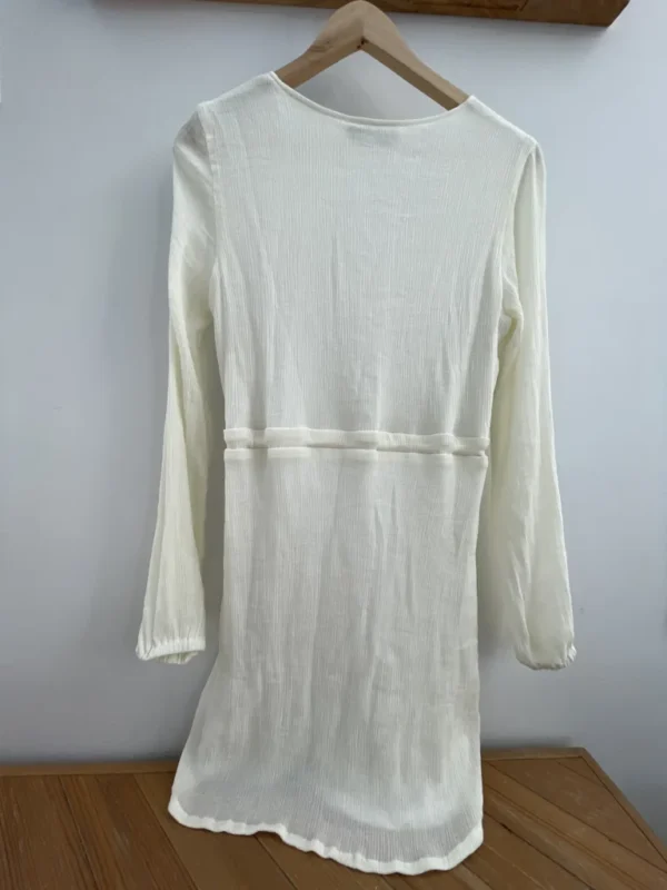 Image for Robe blanc cassé manches longues