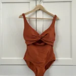 Featured thumbnail for Maillot orange brulé