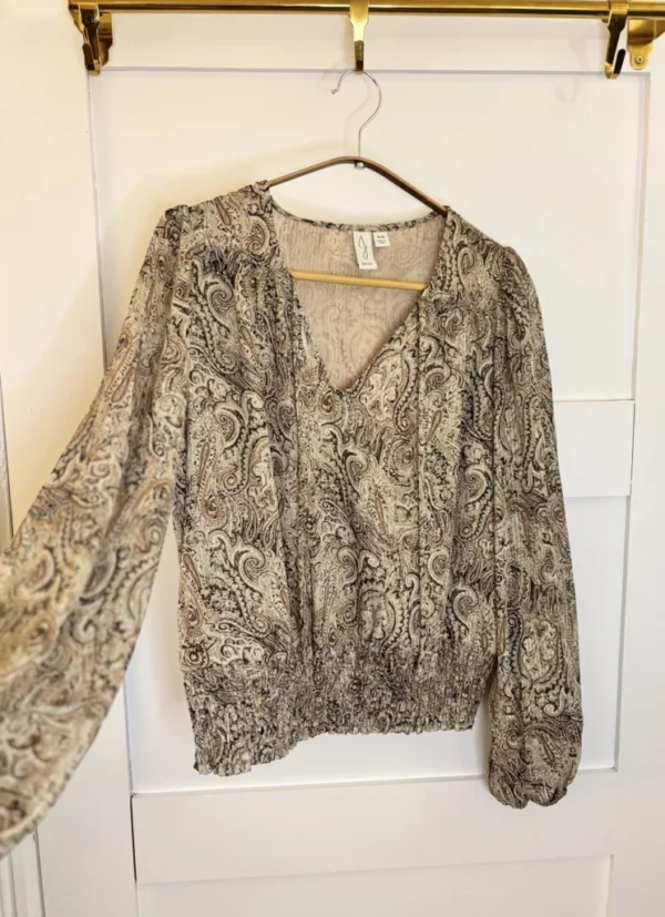 Featured image for 🎄🌟JOIE bohemian style top