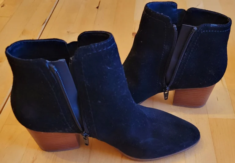 Image for Bottines Aldo noires daim comme neuves taille 6