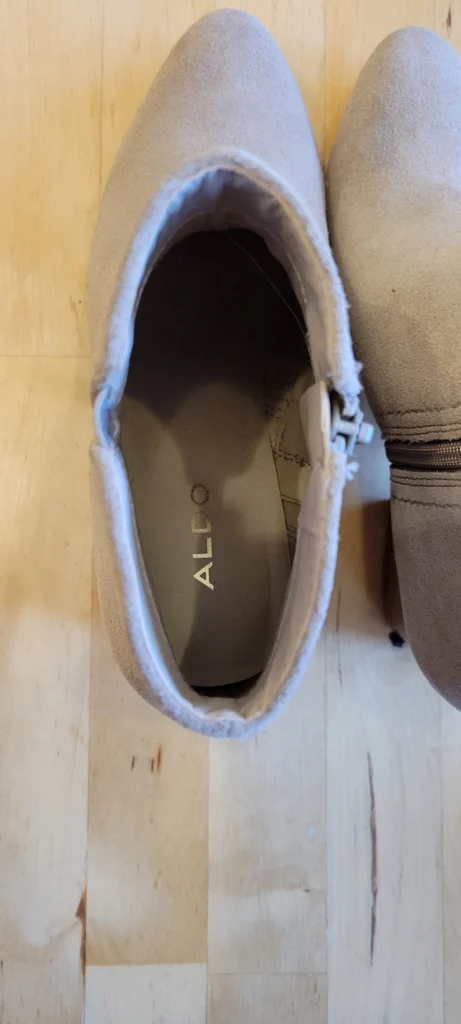 Image for Bottines Aldo beige daim comme neuves