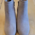 Thumbnail for Bottines Aldo beige daim comme neuves