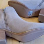 Thumbnail for Bottines Aldo beige daim comme neuves