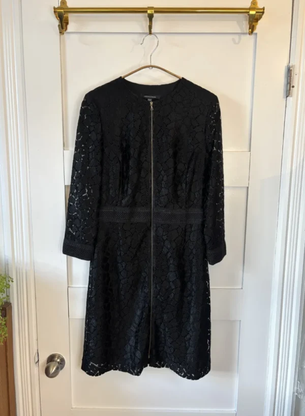 Image for ♥️Robe en dentelle JUDITH ET CHARLES
