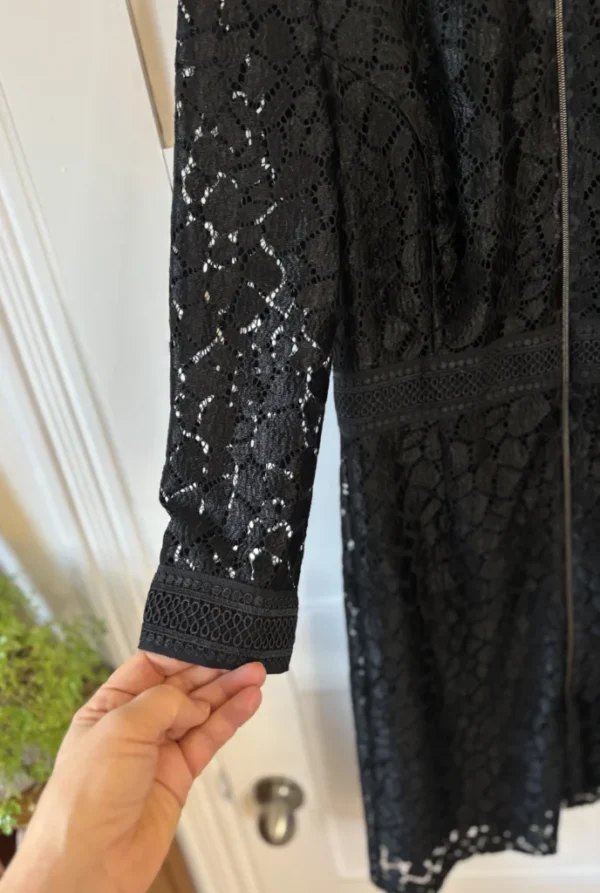 Image for ♥️Robe en dentelle JUDITH ET CHARLES