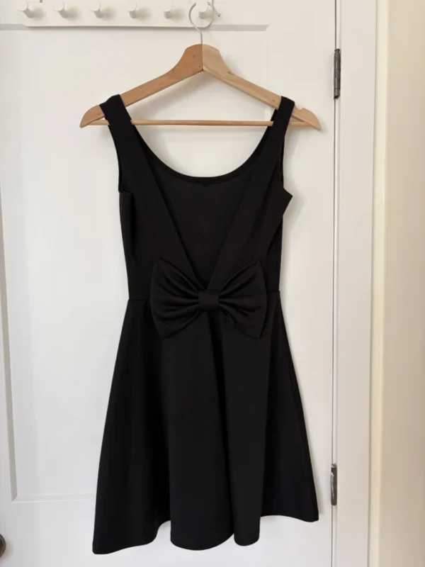 Image for Short open back dress with bow