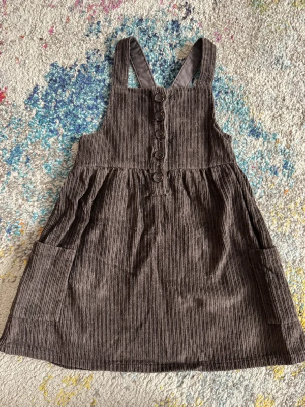 Featured image for Robe corduroy 6 ans