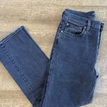 Featured thumbnail for Jeans Arlo Denim Forum