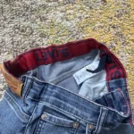Thumbnail for Jeans Lévis 10 ans