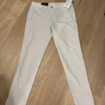 Featured thumbnail for Pantalon commission ajusté LULULEMON grège (taille 34)