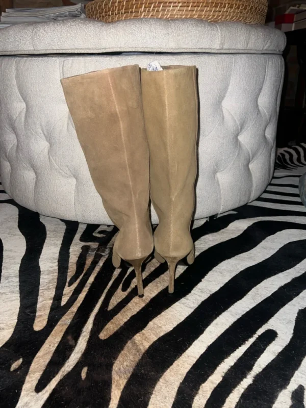 Image for Nouveau Zara Camel suede Boots