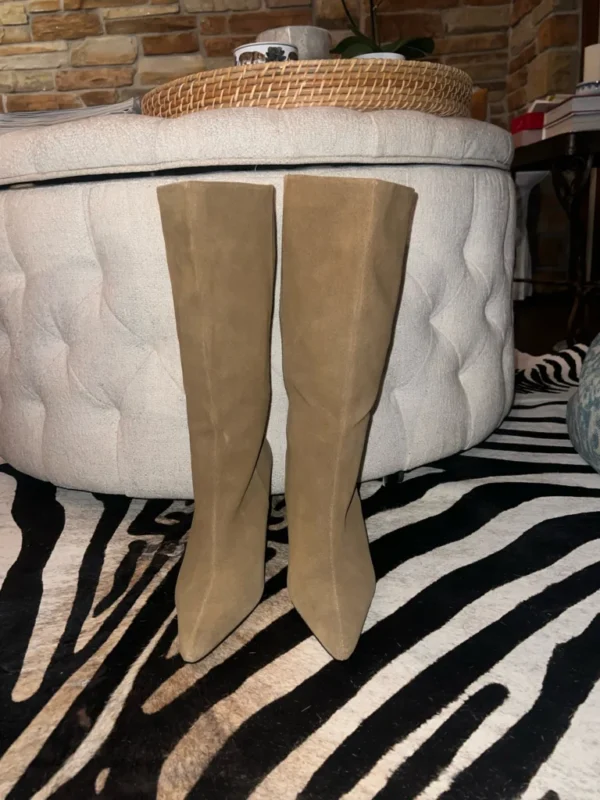 Image for Nouveau Zara Camel suede Boots