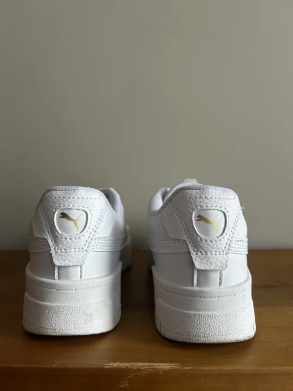 Image for Souliers blancs puma