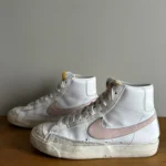 Thumbnail for Souliers Nike blazer mid 77