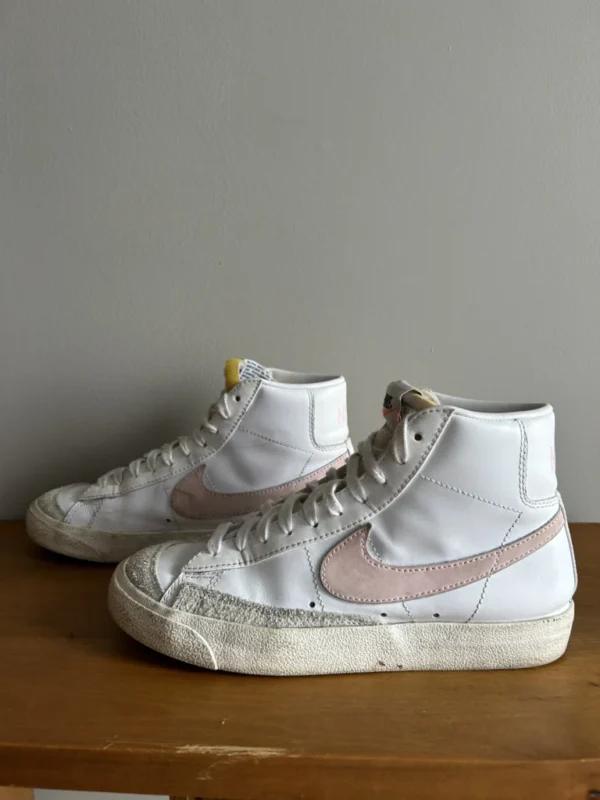 Image for Souliers Nike blazer mid 77