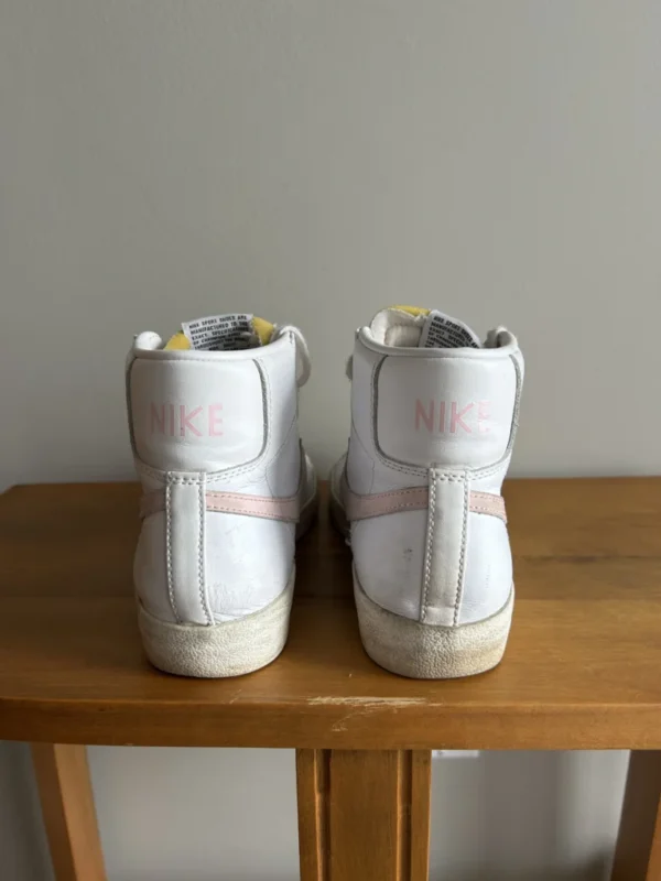 Image for Souliers Nike blazer mid 77