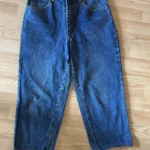 Thumbnail for Jeans capris de la marque Playboy