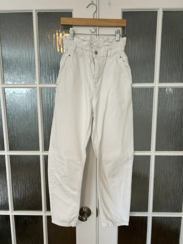 Featured image for Paperbag jeans