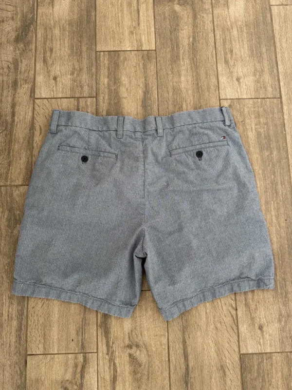 Image for 34- Short Tommy Hilfiger