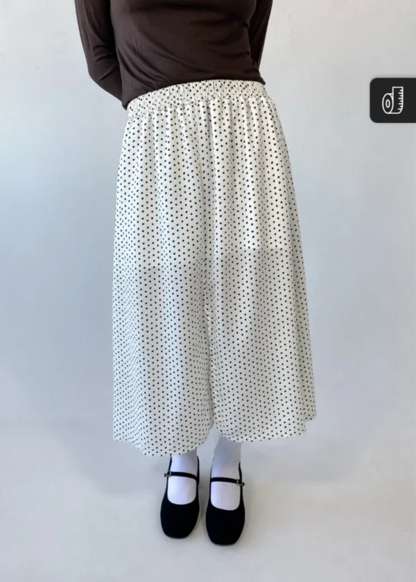 Featured image for Midi skirt with polka dots