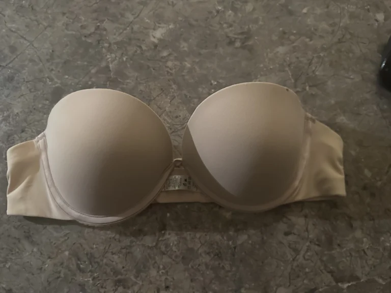 Featured image for Beige bra