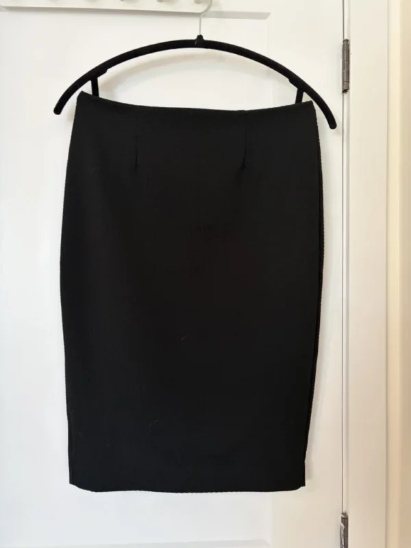 Featured image for Jupe ajustée Banana republic