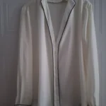 Featured thumbnail for Blouse blanche