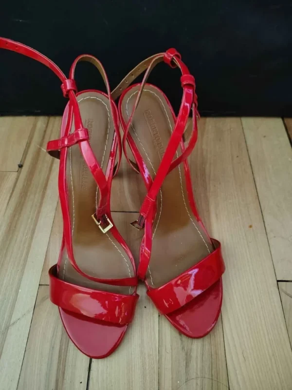 Featured image for chaussures talons à lanières