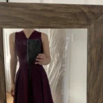 Thumbnail for Robe à plis avec fermeture éclair sur le devant