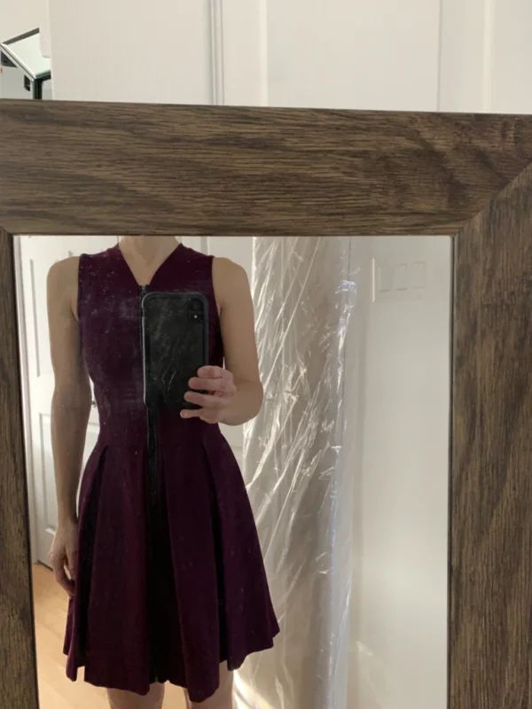 Image for Robe à plis avec fermeture éclair sur le devant