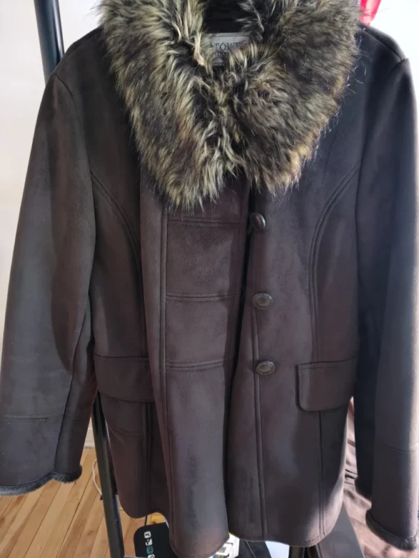 Featured image for Manteau chaud brun