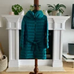 Thumbnail for Manteau d’hiver vert émeraude