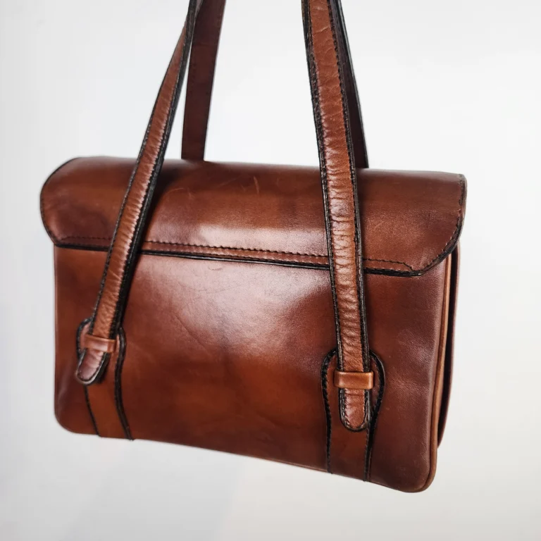 Image for Sac à main en simili-cuir style classique