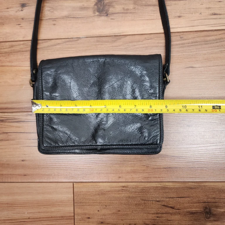 Image for Sac bandoulière ultra-pratique en cuir véritable noir